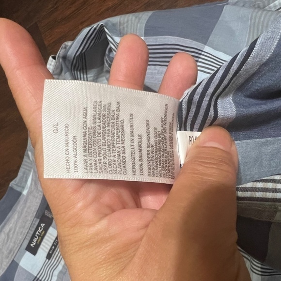 NAUTICA SLIM FIT button down long sleeve shirt Blue size Large EUc - Picture 3 of 13